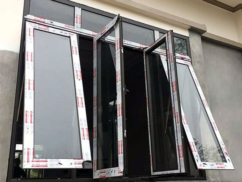 Cửa nhôm Xinfa mở hất cũng có khả năng cách âm khá tốt