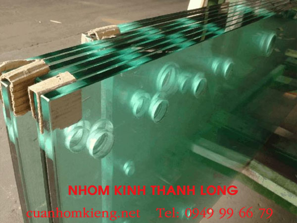 cat kinh cuong luc quan 8 tphcm